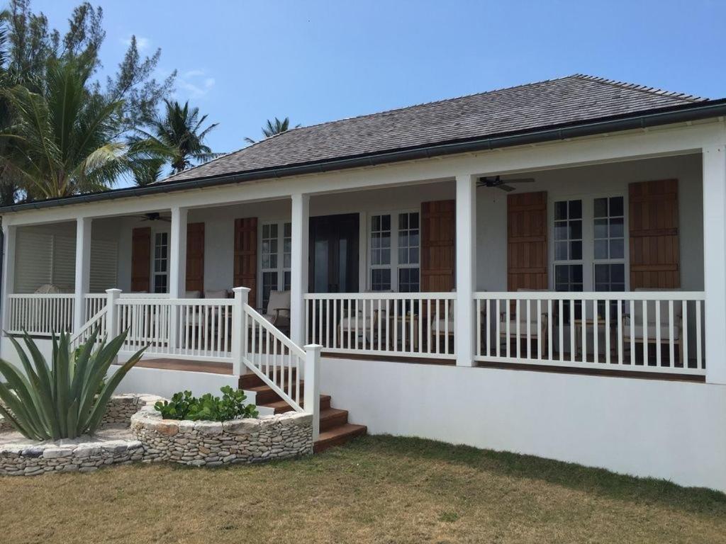 French Leave South Beach Dogtrot Villa Villa Governor's Harbour 外观 照片
